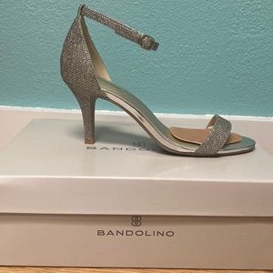 Sandals. Bandolino. 2 1/2 inch heels.